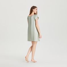 This 19 Momme Silk Short Sleeve Ruffle Nightgown is made of 100% Mulberry silk, which is lightweight, and naturally hypoallergenic. The simple yet modern design gives this chemise dress a perfect silhouette. It is a must-have for lounging at home. The silk slip straps are adjustable. It's sure to make you the star of the house, day or night! Sweet Ruffle Nightgown From now on, you no longer have to bear piercing fabrics and tight skirts that are too tight to breathe for the sake of sexiness. A s Silk V-neck Nightgown For Summer, Feminine Silk Sleepwear For Summer, Modal Satin Summer Sleepwear, Modal Satin Sleepwear For Summer, Elegant Solid Color Summer Sleepwear, Silk Summer Nightgown, Casual Silk Sleepwear For Spring, Summer Silk Sleepwear, Elegant Satin Sleepwear With Short Sleeves