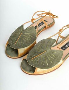 Outrageous Outfits, Padded Sandals, 3 Shoes, Flats Shoes, Green Suede, Gold Coins, Gold Leather