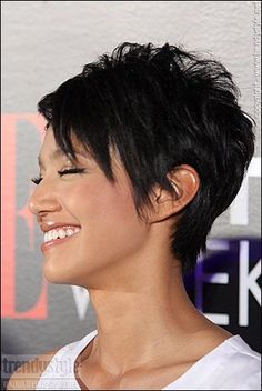 Short Hair Styles For Older Women | love it love it love it Court Hairstyles, Short Shaggy Pixie Haircuts, Choppy Hair, Short Choppy Hair, Cute Hairstyles For Short Hair, Short Hair Haircuts, Short Hair Styles Pixie