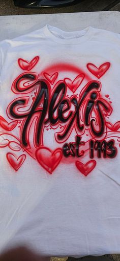 Airbrush Shirt with Name 2000s Airbrush Shirt, Airbrush 90s Outfit, Air Brush Outfits Ideas, Airbrush T Shirts Ideas, Airbrush Shirt Ideas, Spray Paint Shirt, Leavers Shirt, Cheer Box, 90s Birthday