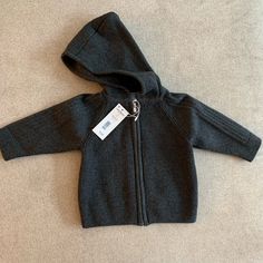 6 Months, This Brand Runs Small 80% Cotton 20% Wool Charcoal Dark Gray Hooded Hoodie For Playwear In Fall, Gray Tops For Winter Playtime, Gray Winter Tops For Playtime, Casual Winter Hooded Jacket For Playtime, Cozy Winter Hoodie For Playtime, Sporty Chic, Pink Sweatshirt, Colorful Hoodies, Grey Sweatshirt