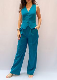 Pdf Layout, Teal And Beige, Couture Blouse, Fashion Work Outfit, Sewing Dress, Wool Crepe, Order Of Operations, Dd Cup, Woven Fabrics