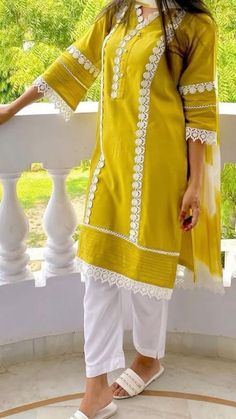 Suit Designs Indian Style, Trendy Kurtis, Red Carpet Affair, Night Gif