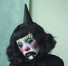 After Laughter Comes Tears, Cute Clown Makeup, Vampire Bride, Dark Circus, Halloween Clown, Cute Clown, Halloween Makeup Inspiration, Vintage Clown