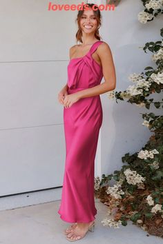 Elegant one-shoulder satin bridesmaid dress with slim fit Plus Size Evening Dress, Bridesmaid Outfits, Satin Bridesmaid Dress, Fluffy Skirt, Slim Style, Satin Bridesmaid Dresses, Bridesmaid Outfit, Dress Evening, Skirt Design