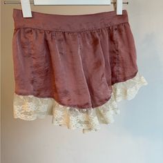 Great Condition Like New Lace Trim Shorts, Vintage Lace, Lace Trim, Pink Ladies, Like New, Trim, Womens Shorts, Cream, Lace