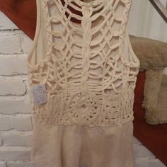 Sexy, Ivory Top Woven/Crochet Back. Cream Crochet Lace Top For Festival, Beige Crochet Top With Lace Trim For Festival, Beige Crochet Trim Lace Top For Beach, Cream Crochet Lace Cotton Top, Beige Crochet Lace Top For Beach, Beige Crochet Lace Top For The Beach, Cream Crochet Top For Summer, Beige Lace Crochet Summer Top, Cream Lace Crochet Top For Vacation