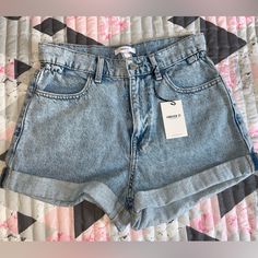 Light Wash Denim Shorts From Forever 21 Brand New Never Used Light Wash Denim Shorts, Forever 21 Shorts, Shorts Denim, Light Wash Denim, Jean Shorts, Denim Shorts, Forever 21, Color Blue, Womens Shorts