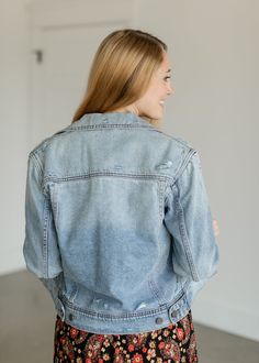 This Light Wash Fitted Denim Jacket is perfect for adding an effortless cool to any look! The mild distressing detail creates a stylish, timeless look, and the full button front ensures a custom fit. Step up your style game in this timeless and chic piece! Style: long sleeve, distressed, buttons Color: Light Blue Denim Quality control is of the utmost importance to us. Our sizing is always approximate and can also depend heavily on your own body shape. Just like no two people are the same, the s Lightweight Denim Jacket, Fitted Denim Jacket, Color Light Blue, Distressed Denim Jacket, Light Blue Denim, Colored Denim, Body Shape, Favorite Dress, Relaxed Style