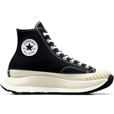 Converse Chuck 70 At Cx High Top Platform Color Is Classic Black With White , Egret Unisex Men’s Size 11.5 / Women’s Size 13 Brand New In Box. No Flaws. Msrp $110 + Tax “Color Outside The Lines With The Chuck 70 At-Cx. Experimental Edges And Out-Of-This-World Comfort Take Your Look Into A New Realmwhile Remaining Grounded In What’s Always Made Your Look, Yours. Sky-High, Stepping-On-A-Cloud Feels Are Anything But Exaggerated In These Elevation-Boosting Shoes. Plus, Like Anything Covered In Diamo Tenis Converse, High Top Chucks, Basket Noir, Converse New, Jack Purcell, New Converse, Black Converse, Converse Chuck 70, Chuck 70