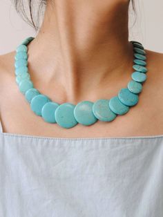 Natural Stone Decor Necklace Blue Adjustable Long Necklace, Handmade Blue Turquoise Necklace For Summer, Trendy Turquoise Round Bead Jewelry, Trendy Turquoise Round Beads Jewelry, Blue Round Beads Necklaces For Summer, Trendy Turquoise Necklace With Round Beads, Elegant Blue Turquoise Necklace For Beach, Adjustable Turquoise Necklace, Bohemian Blue Beaded Round Necklace