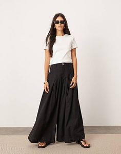 Chic Cotton Pleated Wide Leg Pants, Chic Pleated Cotton Wide Leg Pants, Pleated Wide Leg Cotton Pants, High Waist Pleated Wide Leg Pants With Relaxed Fit, High Waist Pleated Wide Leg Pants, Summer Pleated Relaxed Fit Pants, High Waist Wide Leg Pleated Pants, Pleated Straight Leg Bottoms For Summer, Summer Pleated Straight Leg Bottoms