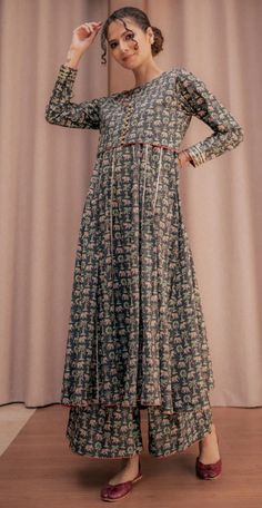 Abaya Design, Stylish Kurtis Design, Latest Maxi Dresses, Latest Dress Design, Desi Fashion Casual, Pakistani Dresses Casual