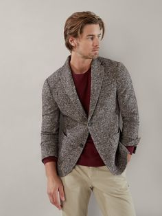 The Wright Wool-Cotton Knit Blazer fits close to the body, size up if you prefer room at the waist. Made in Italy from a luxurious wool-blend marled yarn with rich high/low hues, the lightweight constructions combines the ease of a cardigan sweater with the look of a classic jacket. It boasts all the hallmarks of superior craftsmanship – functional sleeve buttons, pick-stitched lapel, and a turned back collar tab. With patch pockets for convenience and style. Modern, polished, and effortlessly c Elegant Wool Single Breasted Cardigan, Fitted Brown Wool Cardigan, Winter Fitted Notch Lapel Cardigan, Winter Fitted Cardigan With Notch Lapel, Fitted Notch Lapel Cardigan For Winter, Elegant Cream Textured Knit Outerwear, Elegant Beige Knit Outerwear, Winter Beige Sweater For Formal Occasions, Formal Beige Sweater For Winter