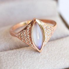 Rose Gold Moonstone Ring, Diamond Moonstone Ring Rose Gold Moonstone Ring, Gold Moonstone Ring, Opal Wedding Rings, Moonstone Engagement, Engagement Rings Marquise, Moonstone Engagement Ring, Rainbow Moonstone Ring, Wedding Rings Unique, Rings Cool