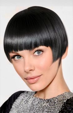 Short Hairstyles For Thinning Hair, Hairstyles For Thinning Hair, Hair Bobs, Classic Bob Haircut, Bowl Haircuts, Short Bob Cuts