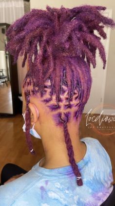 Dark Purple Locs Black Women, Rainbow Locs Black Women, Purple Locs Black Women, Lavender Locs, Purple Locs, Loc Color Ideas Black Women, Purple Dreads, Natural Dreads