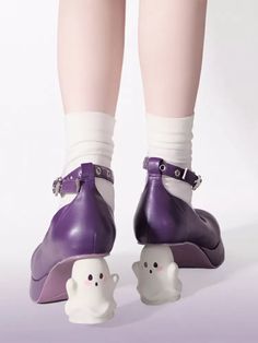 15 Birthday, Punk Shoes, Kawaii Vintage, Round Toe Shoes, Purple Shoes, Ankle Strap Shoes, Vintage Gothic, Gothic Punk, Brown Shoe