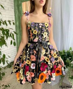 Olivia Mark - 3D Floral Embroidery Bodycon Dress Holiday Dresses Women, Prom Designs, Women Formals, Suspender Dress, American People, 1 Image, Flower Embroidery, Embroidery Dress, Flower Dresses