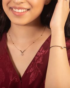 Mark your love with a Modern Mangalsutra 💜 Modern Black Beads Mangalsutra, Modern Nallapusalu, Modern Gold Mangalsutra Designs, Magalasutra Designs Modern, Mangasultra Design Gold, Small Mangalsutra Designs Modern, Nalla Pusalu Designs Latest, Mangalsutra Chain Designs Gold