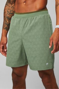 The Fundamental Short II Lined 7in FL2 Herbal Green Mini Chateau Reflective male Activewear >> Mens >> Bottom >> Shorts >> Lined Shorts Everywear regular 4-Way Stretch/Anti-Static/Anti-Stink/Cell Phone Pocket/Hidden Pockets/Lined/No-Roll Waistband/Sweat Wicking Training Shorts, Running Training, Mens Activewear, Workout Gear, Mens Bottom, Mens Shorts, Short Sets, Perfect Fit, Active Wear