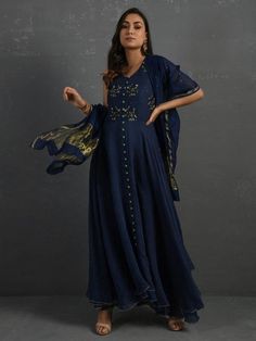 Indigo Hand Embroidered Sleeveless Kurta & Dupatta Set (Set of 2) by Sonal Kabra now available at Trendroots Sleeveless Kurta, Chanderi Dupatta, Sequence Work, Dupatta Set, French Knots, Sewing Design, Anarkali Dress, Scalloped Edges, Design Floral