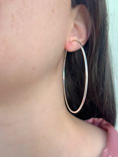 "✦ DESCRIPTION ✦ These beautiful hoop earrings feature a modern polished made in 925 Sterling silver from SIORO Collection, radiant, gleaming hand-worked to create a modern style hoops . Hoop Diameter :70 mm \" Thickness : 1.5 mm ✦ Dear Customers ✦ We strive to provide the best quality with affordable prices. We take such pride in making sure to create unique, beautiful jewelry for all our Sioro Silver customers, and always seek to provide the very best customer service to make sure we complete Hoop Earrings Aesthetic, Hoop Earrings Large, Large Silver Hoop Earrings, Wire Hoop Earrings, Hoops Silver, Earrings Aesthetic, Big Hoop Earrings, Bracelets Gold Diamond, Large Hoop Earrings