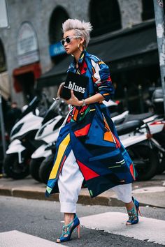 Maximal Style, Unique People, Colorful Clothes, Nyc Street Style, Pant Suits, Paris Mode, Outfits 2017, 2017 Fashion Trends