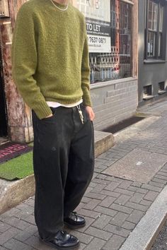 Loafers Outfit, Italy Outfits, Mens Outfit Inspiration, Winter Outfits Men, Mens Fashion Streetwear