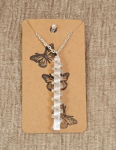 Selenite rhinestones chain Wrap Spiral Pendant. Silver Necklace. Size: Length Pendant 5.8cm/2.28in          Width Pendant 0.95cm/0.27in Size: Length necklace 45cm/18 in Costums card "3×2" may be included From: To:          Text me please for creating a card for you  The chain will come in a gift box. White Rhinestone Necklace With Adjustable Chain As Gift, White Crystal Rhinestone Necklace, White Wire Wrapped Metal Necklaces, White Crystal Rhinestone Necklace With Chain, White Metal Necklace With Wire Wrapped Detail, White Crystal Rhinestone Necklace With Adjustable Chain, White Rhinestone Pendant Necklace With Adjustable Chain, Spiral Pendant, Length Necklace