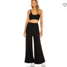 Free People Show Off Set In Black. New With Tags! Black Wide Leg Jumpsuits And Rompers For Loungewear, Black Wide Leg Jumpsuits For Loungewear, Black Cropped Summer Pants, Black Cropped Pants For Spring, Cropped Black Bottoms For Party, Black Cropped Bottoms For Party, Sweetheart Crop Top, Satin Pajama Pants, High Waisted Cargo Pants