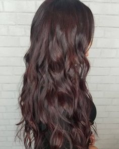 17 Jaw-Dropping Dark Burgundy Hair Colors for 2020 Burgundy Hair Colors, Dark Burgundy Hair Color, Deep Burgundy Hair, Burgundy Brown Hair, Bright Red Hair Color, Red Violet Hair, Red Hair With Blonde Highlights, Red Blonde Hair