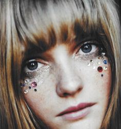 Paolo Roversi, Vogue Uk, Glitter Nail, Glitter Makeup, Makati, The Shining, Glam Rock, Hippie Chic