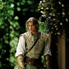 Medieval Noble, Medieval Man, Medieval Prince, Princes Fashion, Elves Fantasy, Historical Period, Story Characters, 1940s Dresses