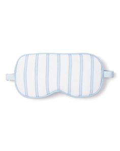 How adorable are these sweet matching eye masks! They are the perfect gift and can be monogrammed to create a truly memorable moment. Curl up in luxury and slip off to dreamland. Bonne nuit. Eye Masks For Sleeping, Dream Christmas, Xmas Wishlist, College Essentials, Buy List, Eye Masks, Sleeping Mask, Christmas 2024, Sleep Mask