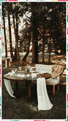 Planning a winter wedding? Look no further! Discover 6 breathtaking outdoor winter wedding ideas that will make your celebration truly magical. From cozy fire pits to twinkling fairy lights, these enchanting ideas will create a romantic and unforgettable atmosphere for your special day. Embrace the beauty of the season and create memories that will last a lifetime. Get inspired now! Outdoor Winter Wedding Ideas, Wedding Twilight, Forest Wedding Reception, Wedding Head Table, Twilight Wedding, Cottagecore Wedding, Winter Wedding Ideas