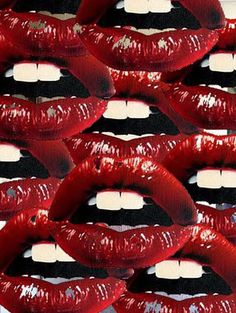 many red lips with their mouths open