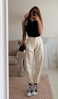 Casual Day Outfits, Celebrity Design, 가을 패션, Fashion Mode, Casual Style Outfits, Looks Style, Mode Inspiration, Outfit Casual, Looks Vintage