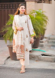 Aaniat Khalid Dresses, Aaniat Khalid, Ordinary Niacinamide, Niacinamide Serum, Traditional Suit, Open Pores, Kameez Designs, Acne Skincare, Dress Traditional