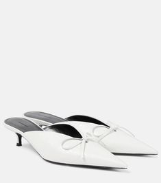 Knife Bow leather mules in white - Balenciaga | Mytheresa White Balenciaga, Bow Mules, Balenciaga Leather, Balenciaga Women, Mid Heels Pumps, Balenciaga Shoes, White Shoes Women, Leather Mules, Womens Clogs