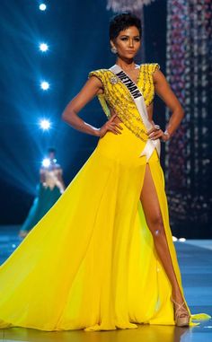 Asian Representation, Miss Universe Vietnam, Dayana Mendoza, Vietnam Beauty, Beauty Pageant Dresses