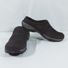 Easy Spirit Equinox Women's Dark Brown Mules Orthotic Clogs Shoes Size: 11 M Color: Dark Brown Sole Material: Suede Slip On Mules Womens Loafer Slides A Classic Mule With Long-Lasting Comfort Suede Leather Upper With Decorative Strap And Buckled Detail Easy-On Styling Removable Cushioned Insole Eva Midsole For Ultimate Comfort New In Box Photos Are Of Actual Item For Sale. Colors May Vary Slightly Due To Photo Quality Or Screen Resolution. Slip-on Synthetic Clogs For Walking, Slip-on Clogs For Walking, Synthetic Slip-on Clogs For Walking, Outdoor Synthetic Closed Toe Slip-ons, Outdoor Synthetic Slip-ons With Closed Toe, Ergonomic Waterproof Slip-on Clogs, Sporty Clogs With Round Toe For Walking, Sporty Round Toe Clogs For Walking, Sporty Walking Clogs With Round Toe