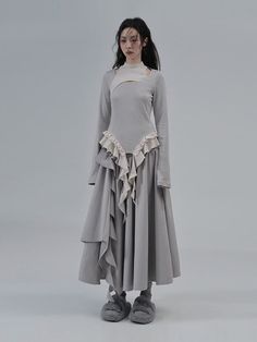 Velvet Long Skirt - SALTHe – ARCANA ARCHIVE Long Skirt Runway, Long Skirt Styling Ideas, Long Skirt Ideas, Unique Skirts Design, Velvet Long Skirt, Asymmetrical Outfit, Unique Skirt, Japanese Fashion Designers, Arcana Archive