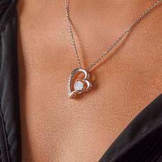 "To The Best Mom Ever - You are my rock, life coach, and best friend. I'm truly blessed to have you as my mom. Thank you for always being there for me. You mean the world to me. I love you." Show your mom just how much she means to you with our To the Best Mom Ever - Forever Love Necklace. This necklace is more than just a piece of jewelry - it's a symbol of your love and appreciation for your mom. With a heartfelt message card included, this gift is sure to bring a tear to her eye and warm her Apology Gifts, Anniversary Necklace, Gifts For Daughter, Cute Birthday Gift, Heart Shaped Necklace, To My Wife, Cadeau Photo, Necklace For Her, Gift Girlfriend