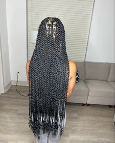 Large Knotless Twist Braids, Senglanese Twists, Goddess Twist Braids, Island Braids, Big Twist Braids Hairstyles