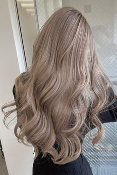 Long blonde hair for 2024. Beige Hair Color, Beige Blonde Hair, Grey Blonde Hair, Dark Blonde Hair Color, Beige Hair, Ash Hair, Cool Blonde Hair, Ash Blonde Hair, Dark Blonde Hair