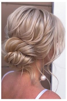 Updos For Medium Hair Wedding, Medium Hair Wedding, Wedding Updos For Medium Hair, Wedding Hair Up, Up Dos For Medium Hair, Wedding Hair Inspiration, Low Bun