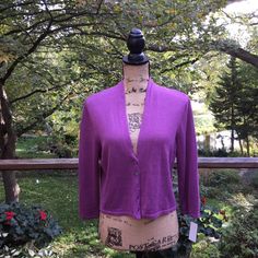 Size: Mp Color: Amethyst Fabric: 41% Linen 32% Rayon 28% Cotton Condition: Nwt New With Tags (Last Picture Is The Best Color Shot) Appr Measurements Shoulder To Shoulder: 15.5” Pit To Pit: 19” Waistband: 18” Center Back Length: 17” Sleeve Length: 17” Smoke Free/Pet Free Home Bundle & Save Thank You For Stopping! Questions Welcomed! V848 Elegant Purple Sweater For Fall, Elegant Purple Sweater For Spring, Elegant Spring Purple Sweater, Elegant Purple Fall Cardigan, Purple Fitted Cardigan For Fall, Casual Fitted Purple Cardigan, Fitted Purple Cardigan For Fall, Purple Fitted Cardigan For Spring, Spring Fitted Purple Cardigan