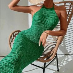 Brand New Green Crochet Dress, Never Worn Chic Maxi Dresses, Mode Crochet, Knitted Bodycon Dress, Neck Bodycon Dress, Backless Maxi Dresses, Knitted Dress, Womens Robes, Beachwear For Women, Crochet Fashion