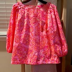 Lilly Pulitzer Barbara 3/4 Sleeve Top Nwot- It Has Been Washed, Hung To Dry And Never Worn. Mandevilla Baby/ Days Bloom Size Large Measurements Are~ Bust Is 39.75” & Length Is 25” Pink Cotton Blouse With 3/4 Sleeves, Pink 3/4 Sleeve Tops For Spring, Feminine Pink Blouse With 3/4 Sleeves, Pink Floral Print Top With 3/4 Sleeves, Pink Floral Print Tops With 3/4 Sleeves, Pink 3/4 Sleeve Blouse For Brunch, Pink Blouse With 3/4 Sleeves For Brunch, Orange Pink, Pink Orange